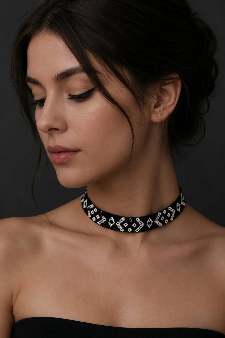 Ukrainian Beaded Choker Necklace - Lesya Ukrainka Stripe Geometric Pattern SYLYANKA, Handmade in Czech Republic