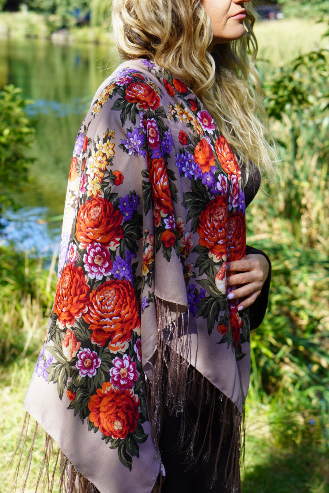 Ukrainian Wool Shawl | Traditional Floral Bohemian Scarf | Handmade Ethnic Chic
