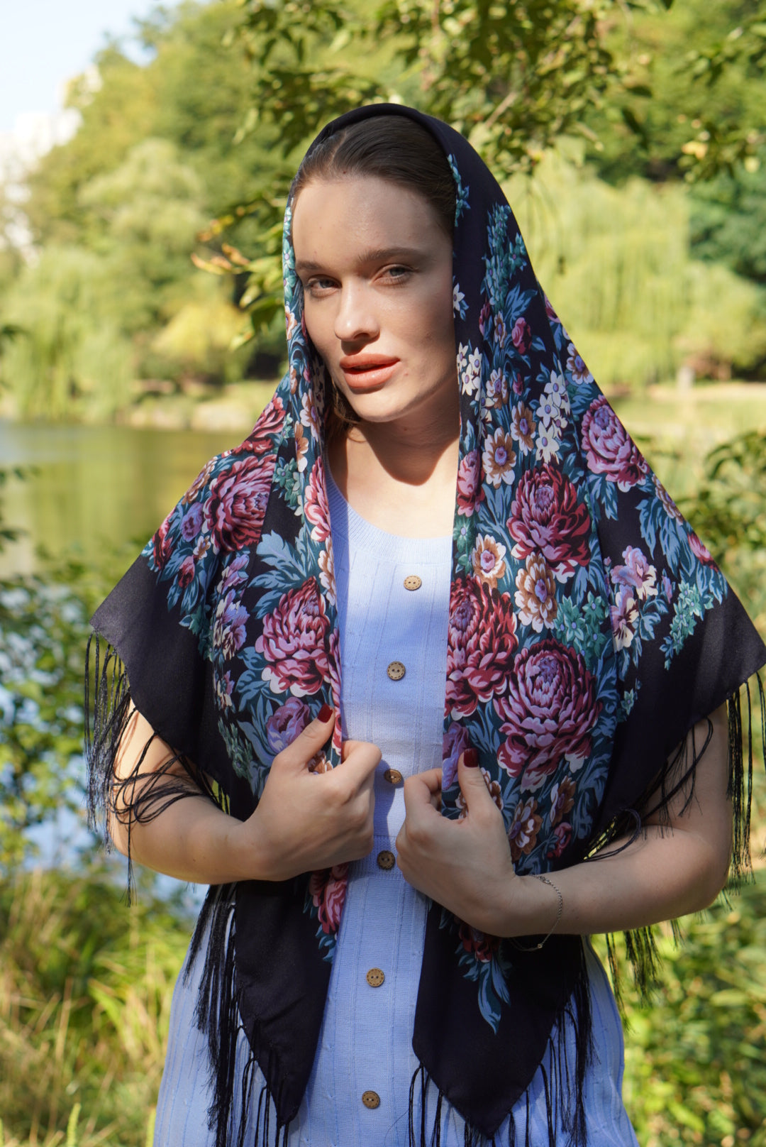 Dark Blue Bohemian Rose & Field Flowers Shawl – Ukrainian Wool 80%