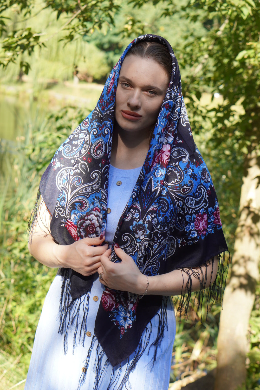 Dark Blue Bohemian shawl Wool Ukrainian Word of LoveTraditional scarf Ethnic shawl châle ukrainien