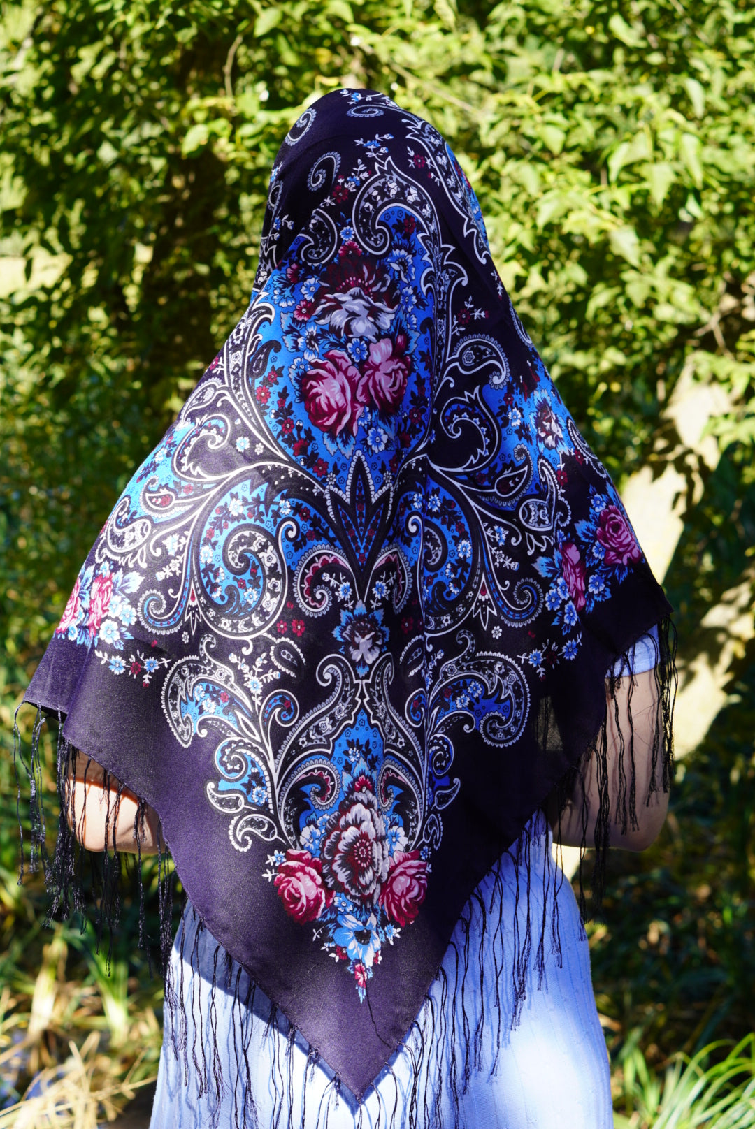 Dark Blue Bohemian shawl Wool Ukrainian Word of LoveTraditional scarf Ethnic shawl châle ukrainien