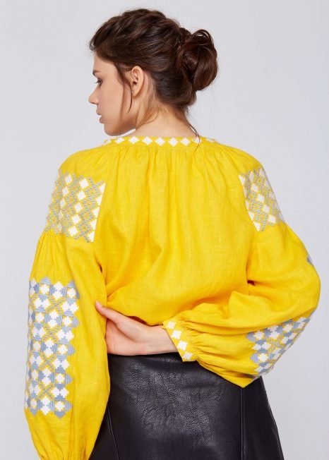 Ukrainian Vyshyvanka Embroidered Linen Blouse for Women