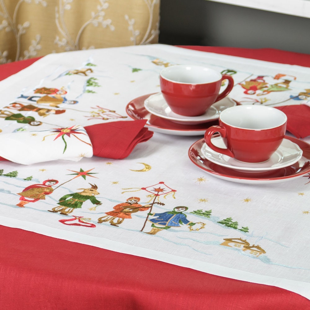 Ukrainian Embroidered Christmas Tablecloth 88x88 cm with 2 Napkins