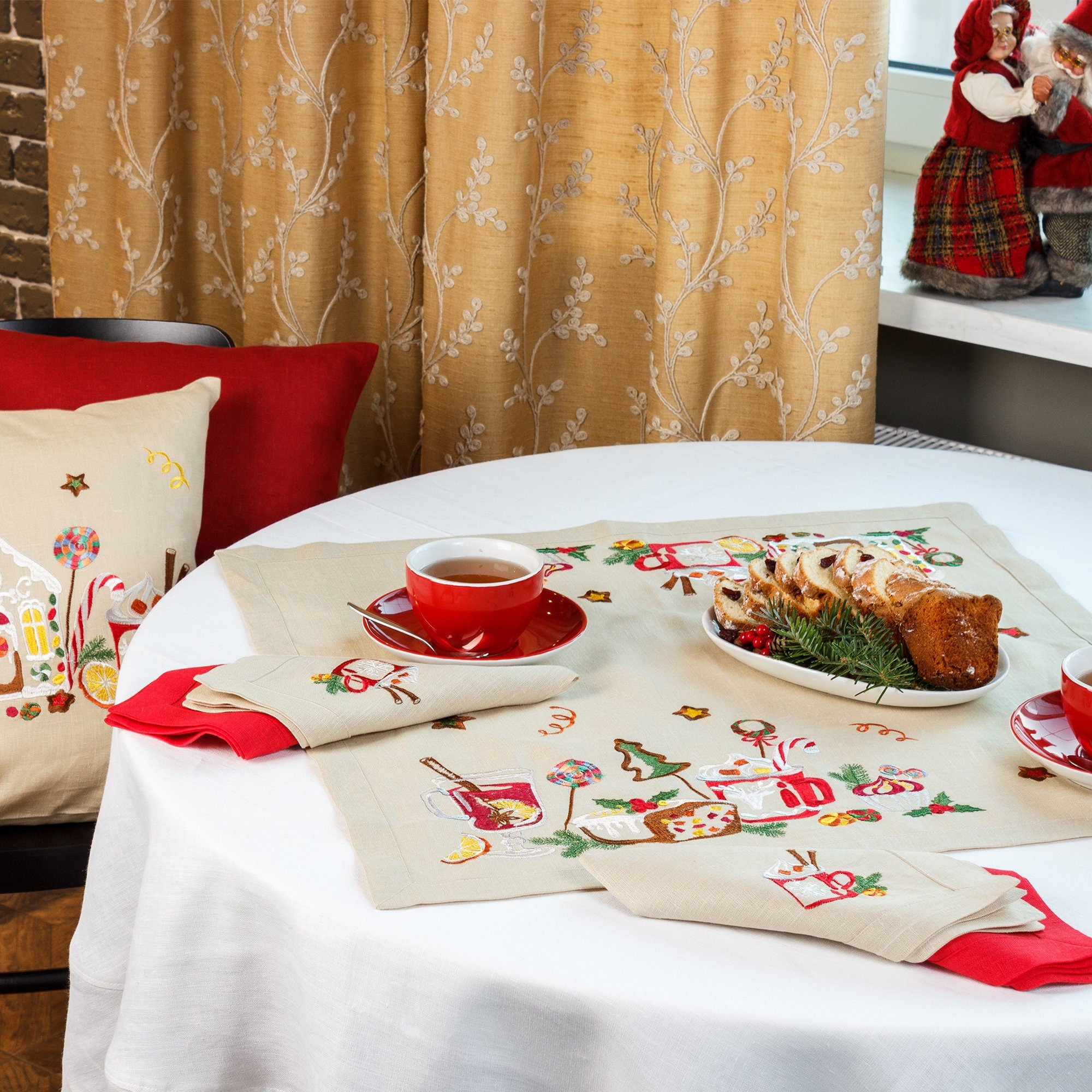 Ukrainian Embroidered Christmas Tablecloth - 88x88 CM Table Runner