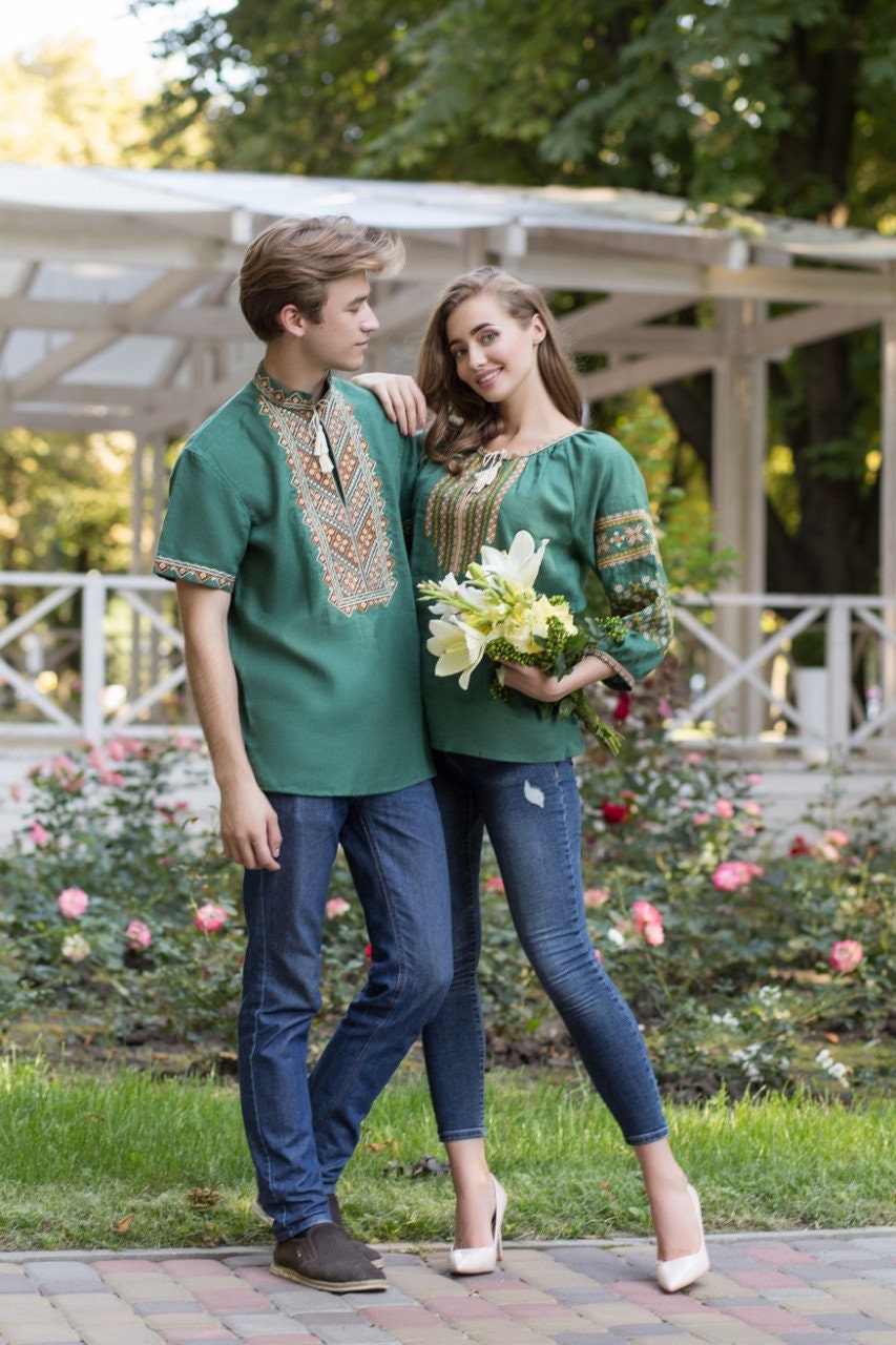 Green Ukrainian Vyshyvanka Linen Blouse - Embroidered Boho Ethnic Chic Peasant Top