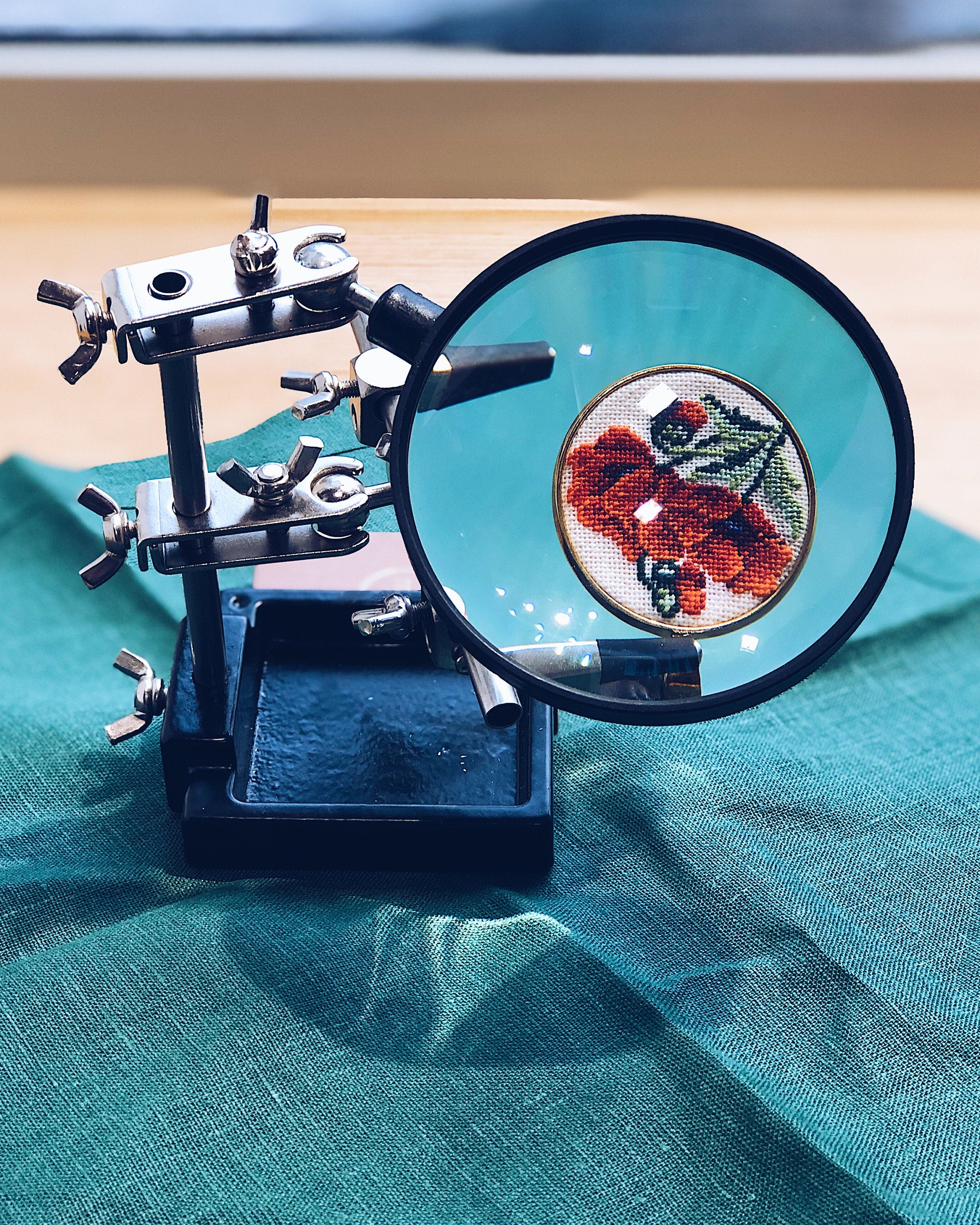 Hand-Embroidered Earrings and Pendant Set for Women