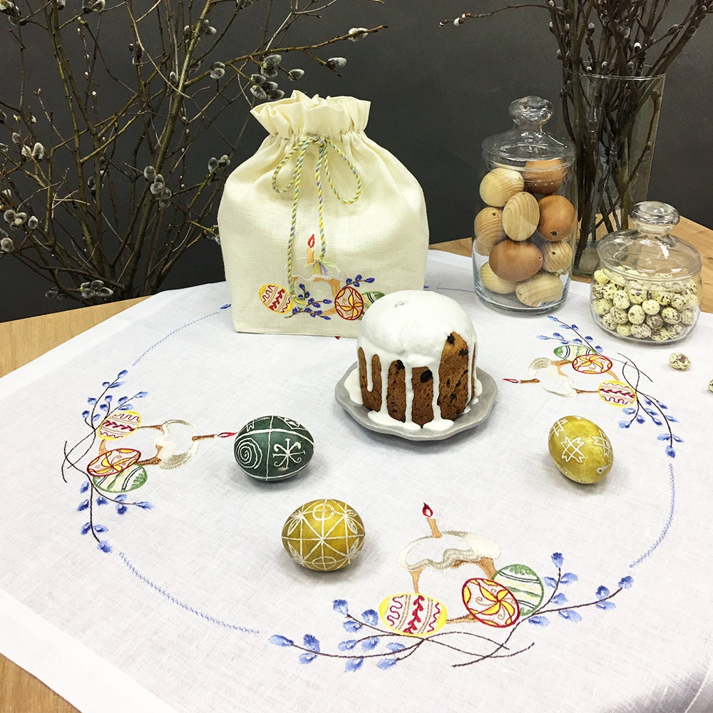 Embroidered Easter Tablecloth 64x64 CM - Ukrainian Design