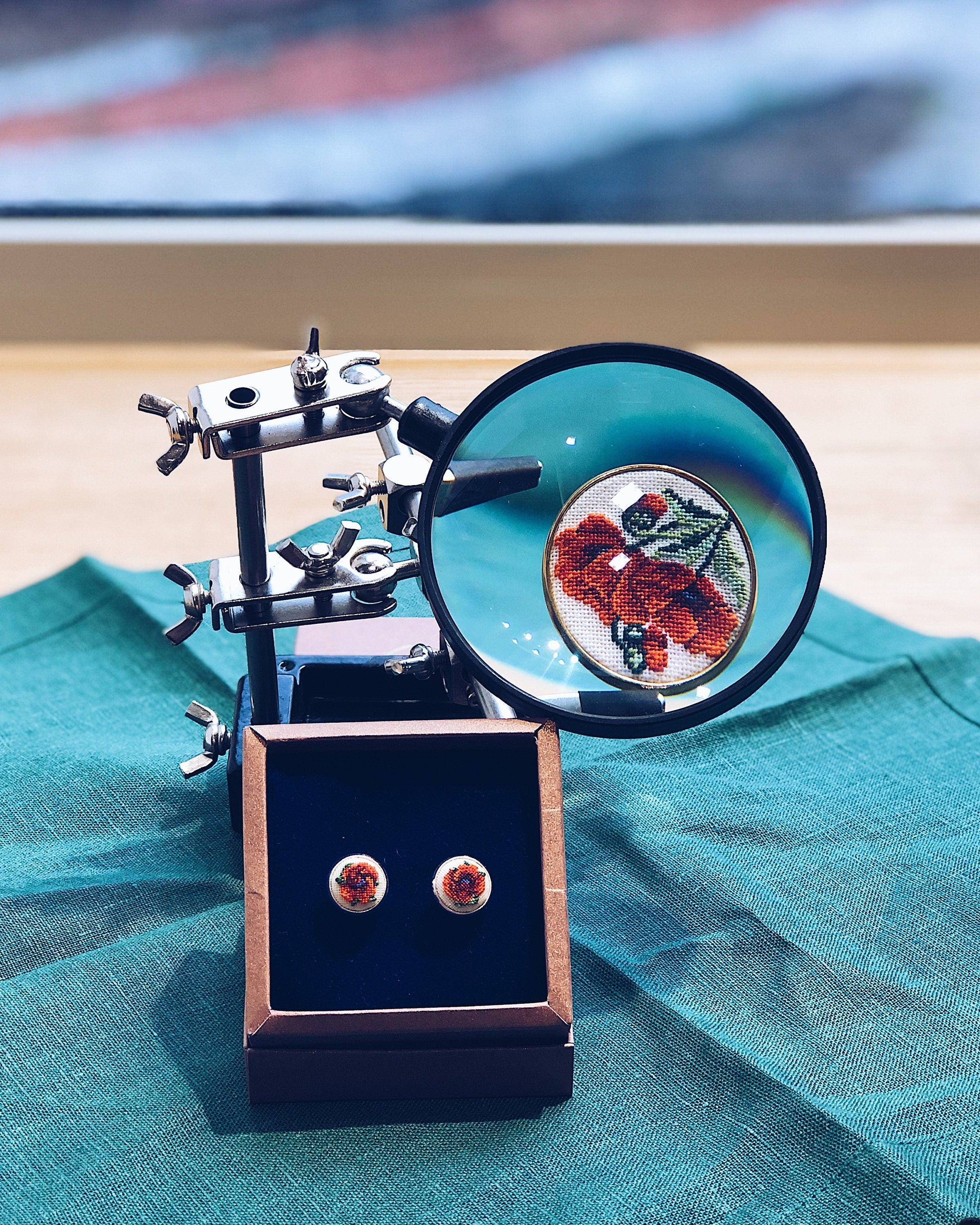 Hand-Embroidered Earrings and Pendant Set for Women