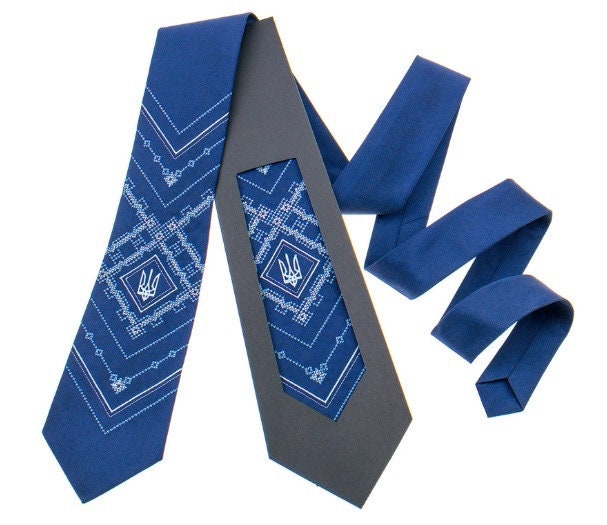 Ukrainian Embroidered Tie for Men - Classic Bow Style