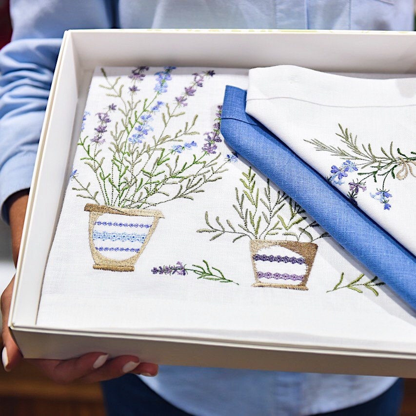 Ukrainian Embroidered Napkin 40x40 cm - Perfect for Easter