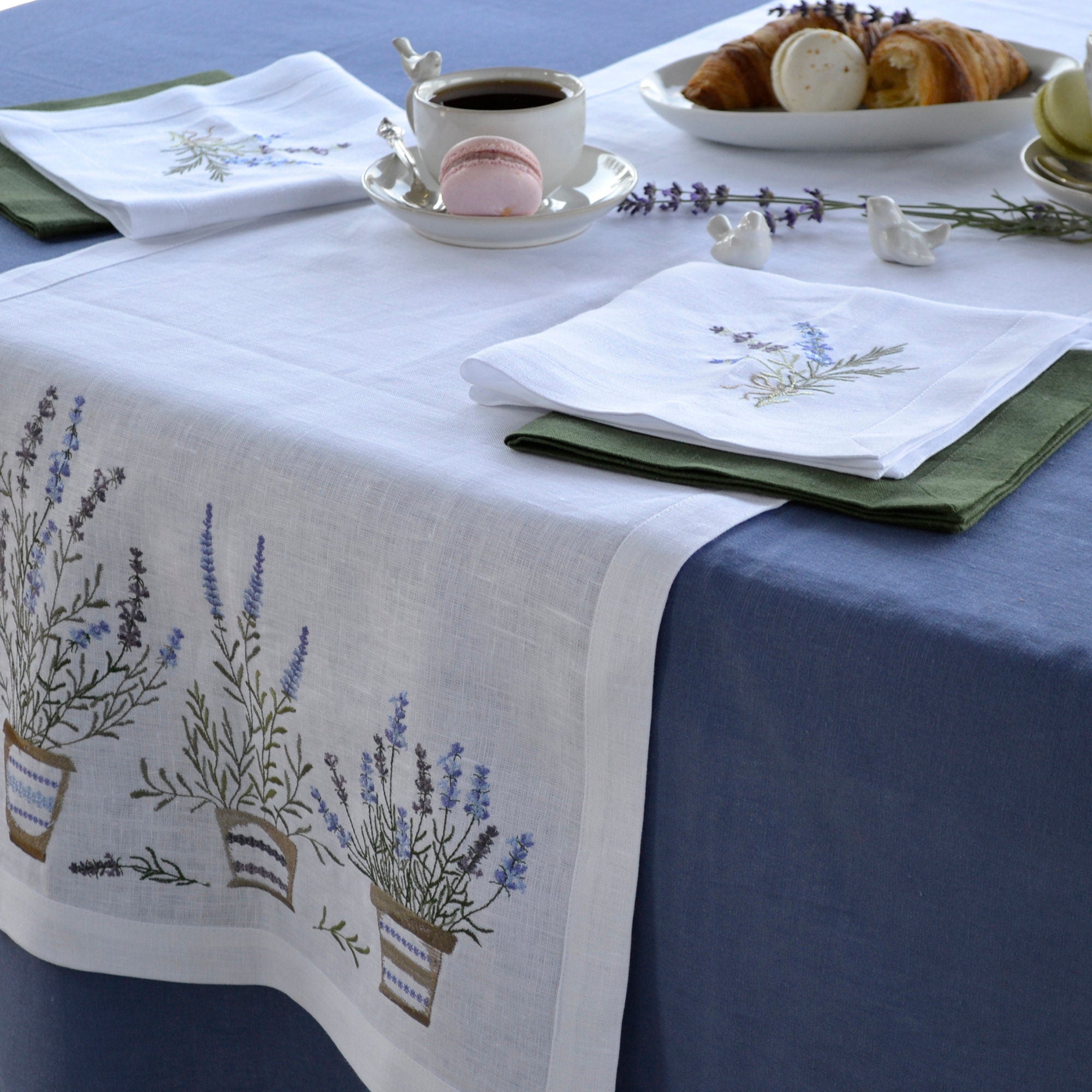 Ukrainian Embroidered Napkin 40x40 cm - Perfect for Easter