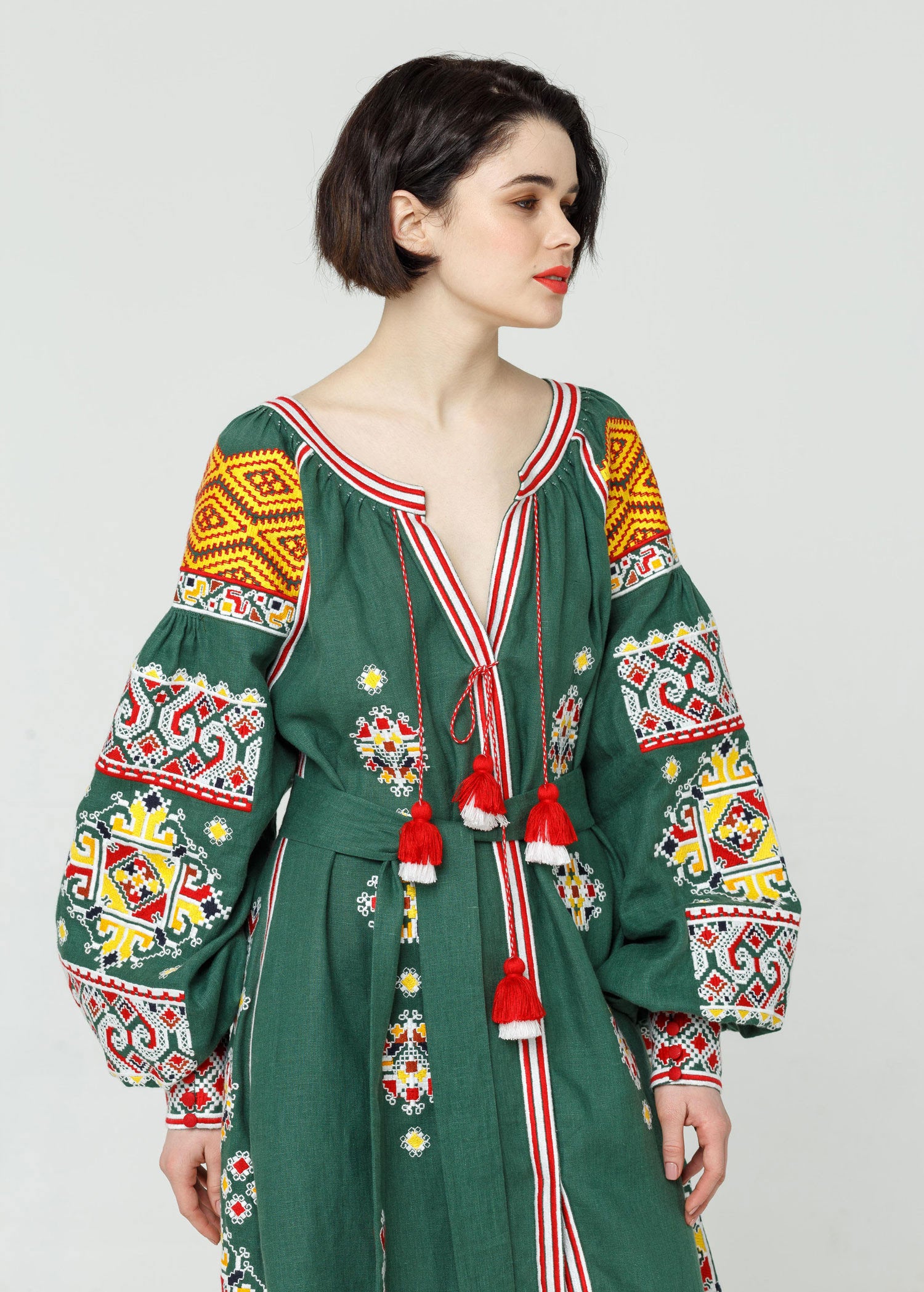 Green Ukrainian Vyshyvanka Linen Dress for Women