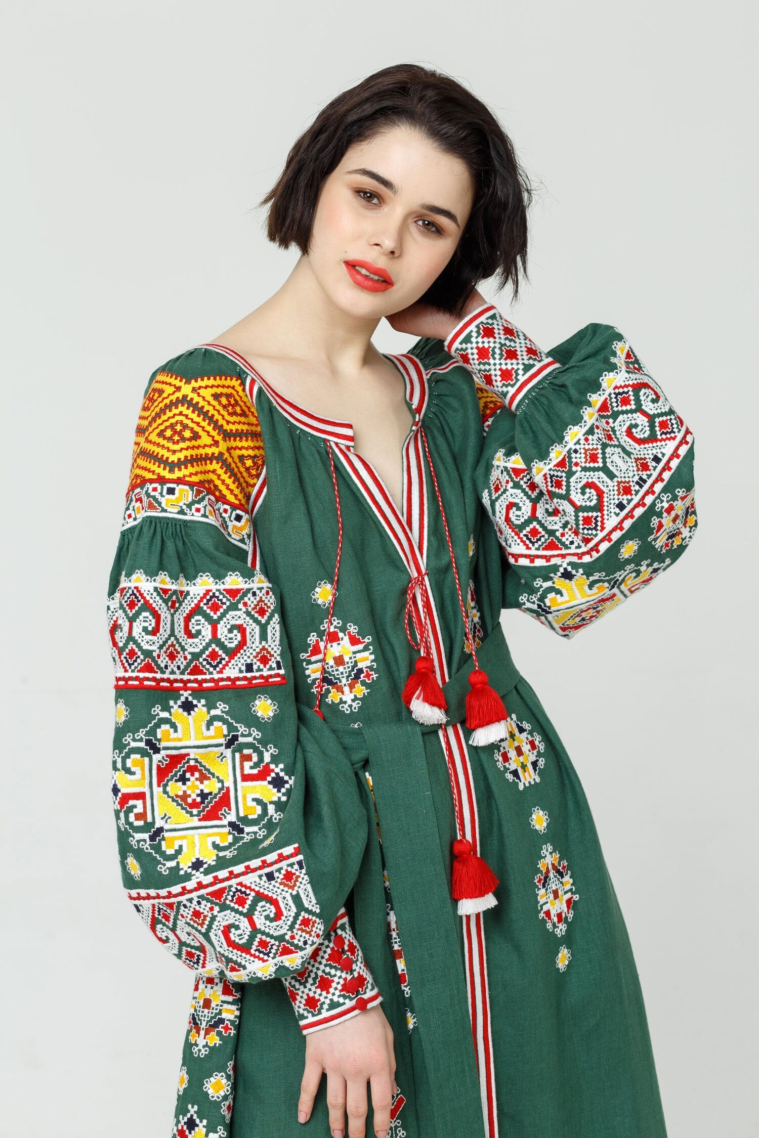 Green Ukrainian Vyshyvanka Linen Dress for Women
