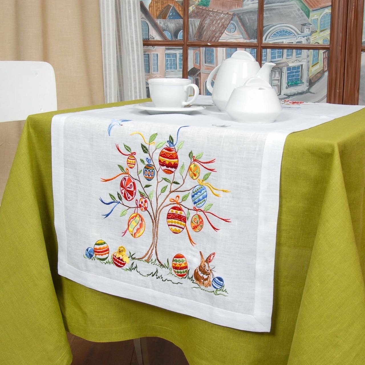 Easter Embroidered Linen Table Runner - Ukrainian Tablecloth (136 x 40 cm)