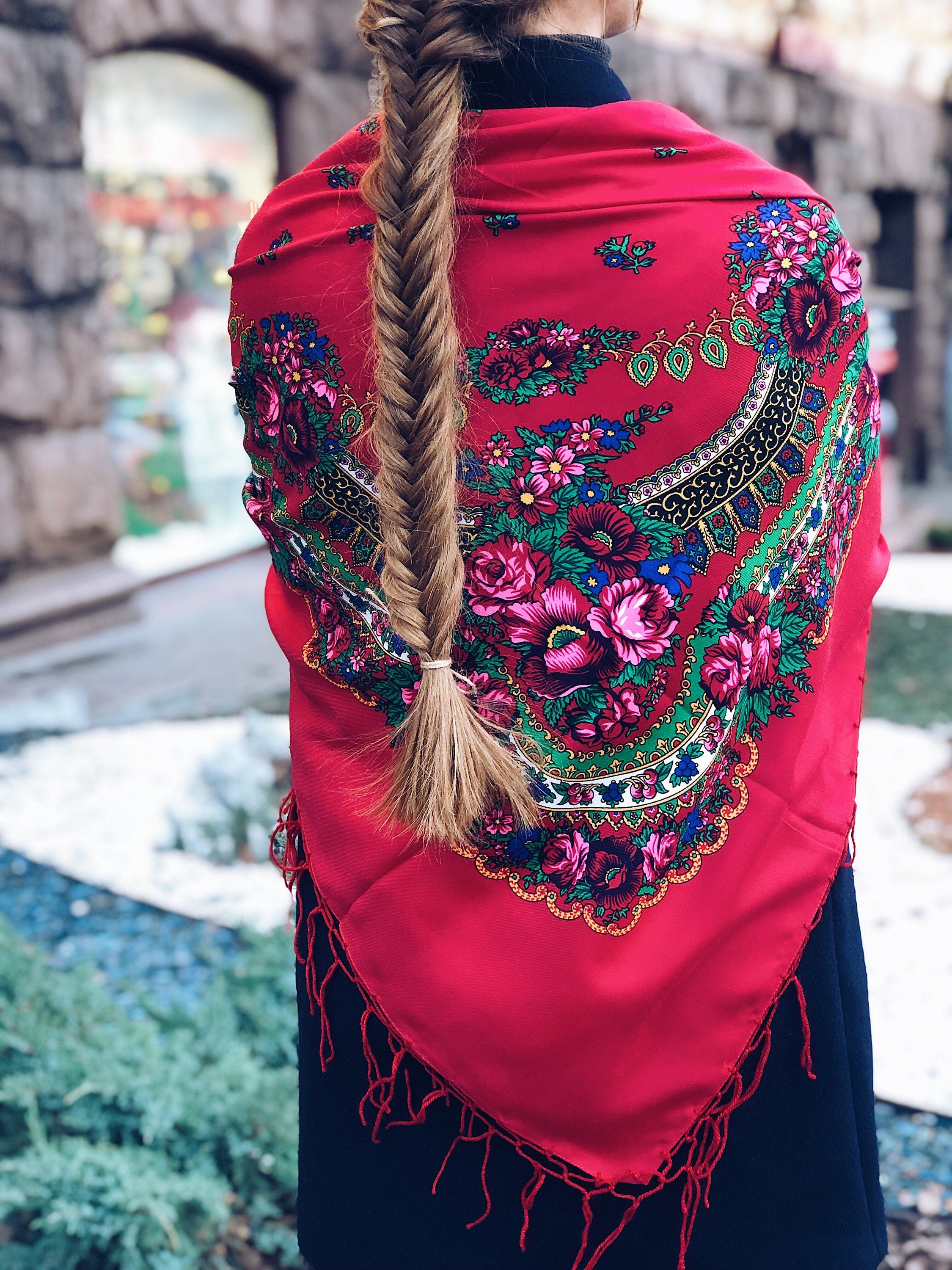 Traditional Ukrainian Hustka Wool Floral Shawl - Babushka Wrap