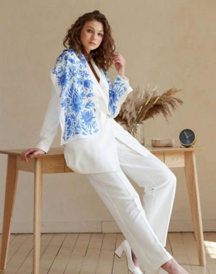 Bohemian 100% Silk Shawl "Heavenly Flowers" - Hand-Painted Scarf from Dreams Collection