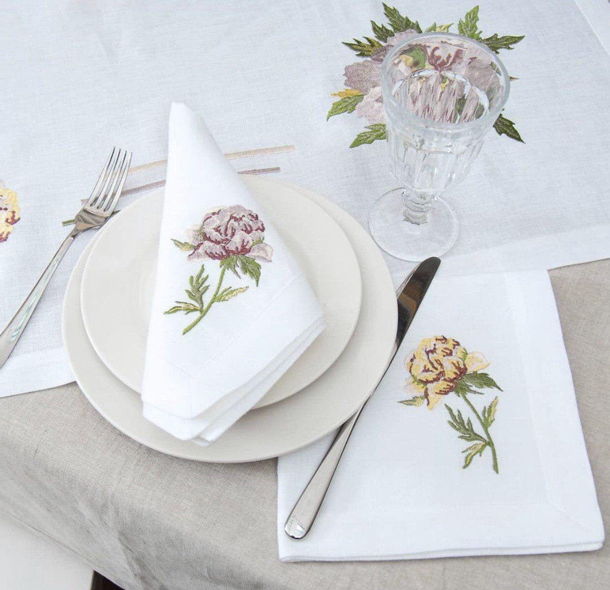 Embroidered Linen Tablecloth 88x88 cm with 4 Peony Napkins - Ukrainian Design