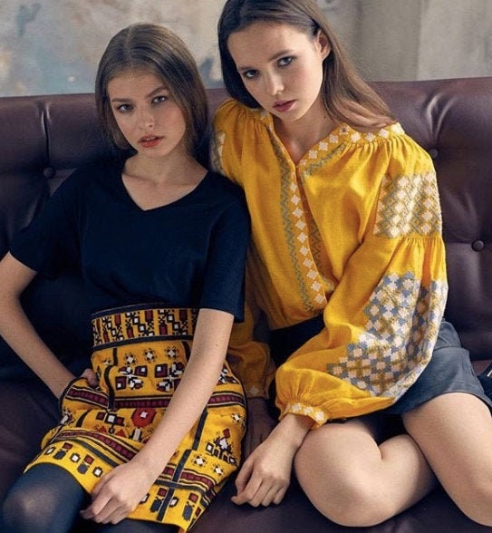 Ukrainian Vyshyvanka Embroidered Linen Blouse for Women