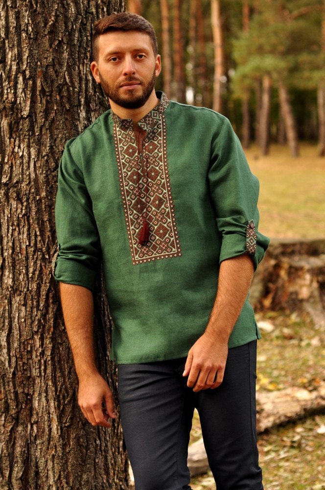 Men's Green Embroidered Vyshyvanka Shirt – Traditional Ukrainian Style