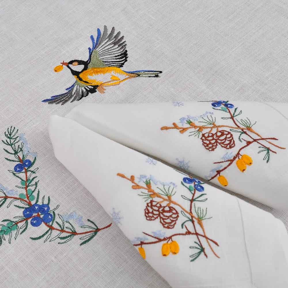 Embroidered Ukrainian Napkin Set - First Snow 40x40 CM