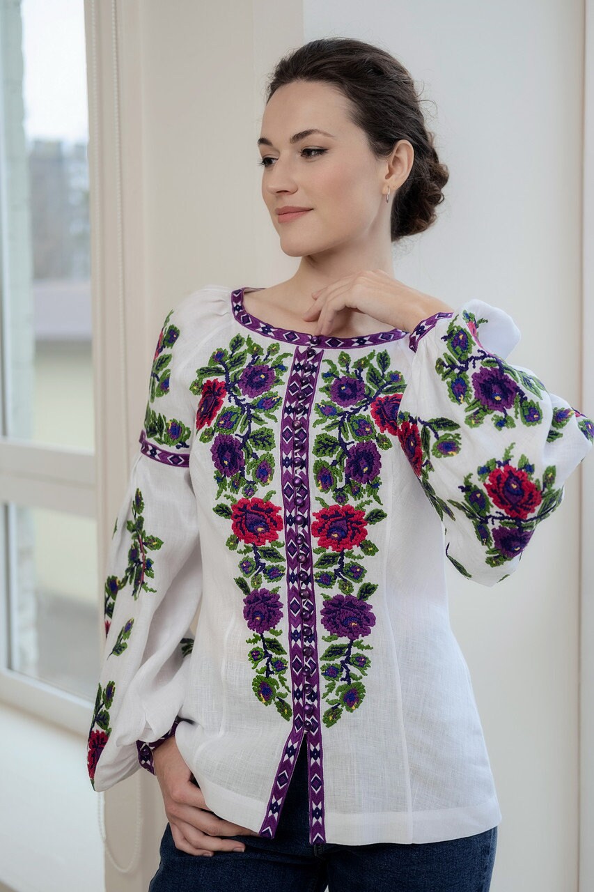 Ukrainian Embroidered Linen Vyshyvanka Blouse – White Bohemian Ethnic Shirt