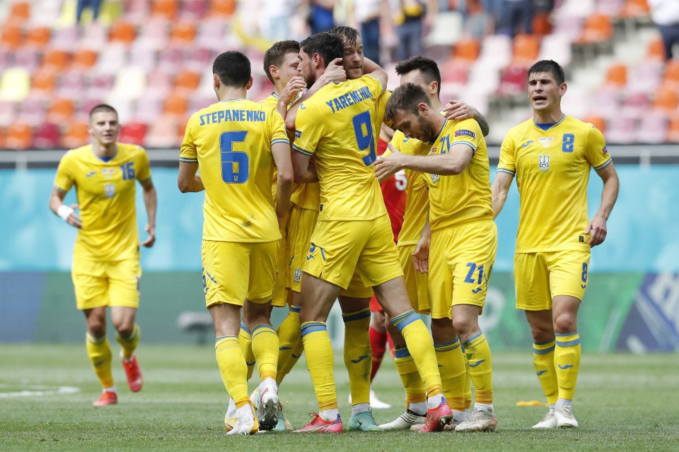 Ukrainian National Team T-Shirt - Men's Blue Football Shirt with "Glory to Ukraine"