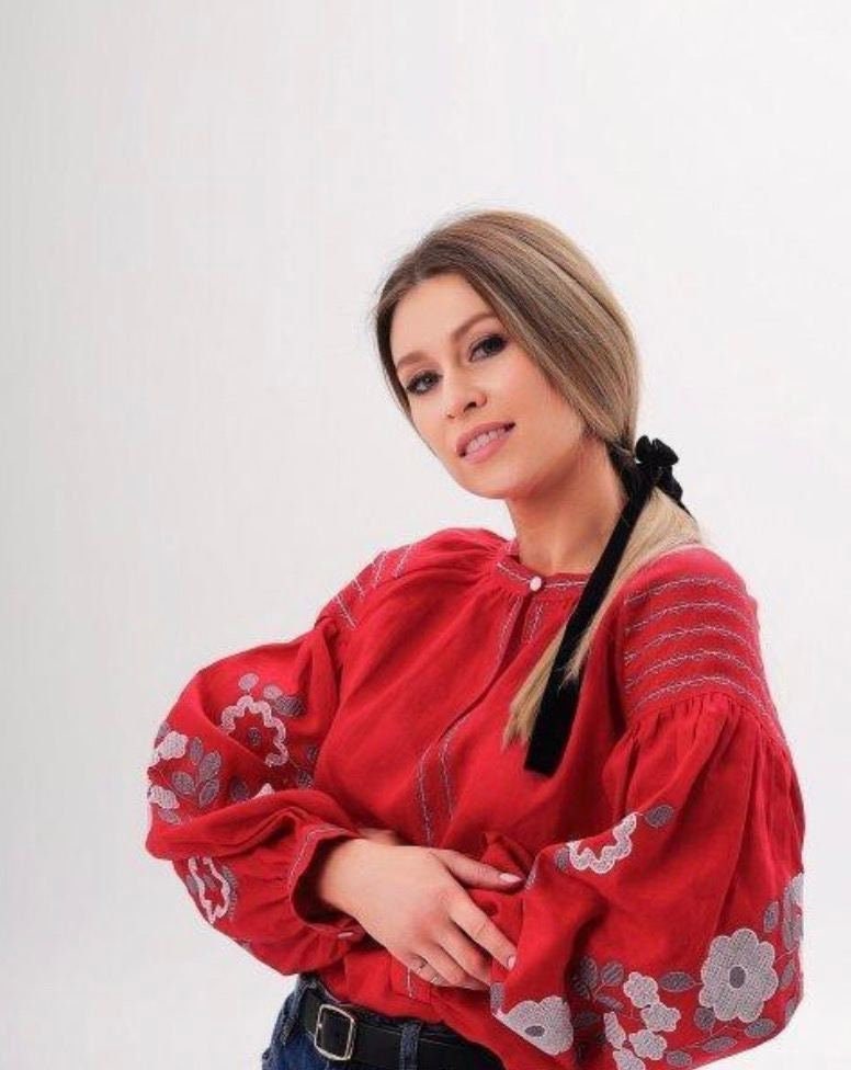 Red Ukrainian Linen Vyshyvanka Blouse with Floral Embroidery - Elegant Long Sleeve Women's Top