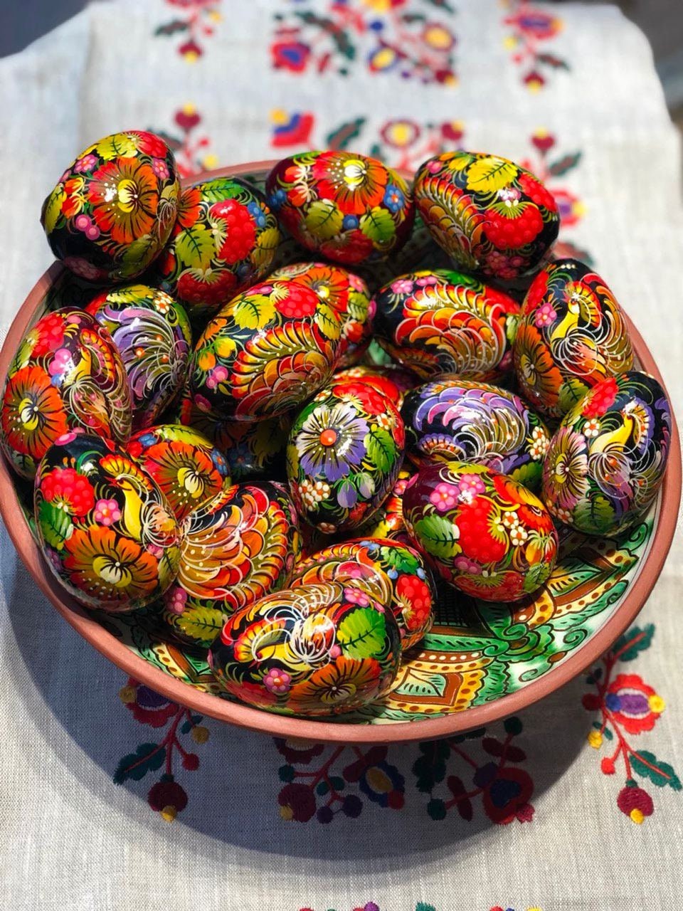 Hand-Painted Ukrainian Pysanky Wooden Easter Eggs – Set of 5
