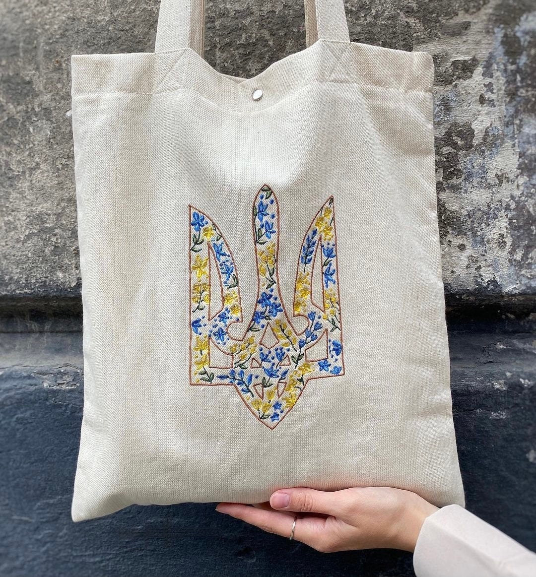 Ukrainian Linen Boho Shoulder Bag - Embroidered Floral Summer Tote