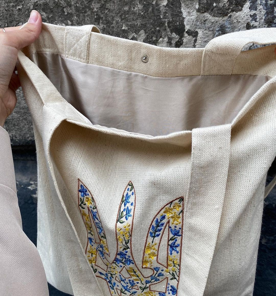 Ukrainian Linen Boho Shoulder Bag - Embroidered Floral Summer Tote