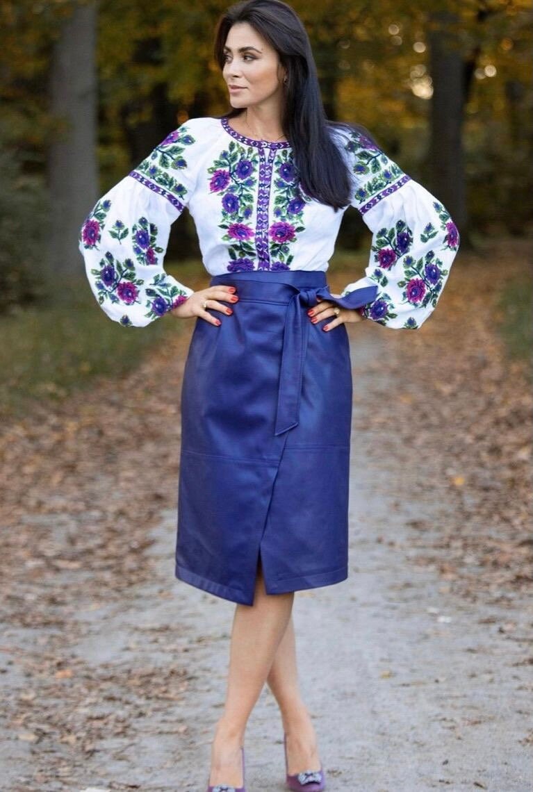 Ukrainian Embroidered Linen Vyshyvanka Blouse – White Bohemian Ethnic Shirt
