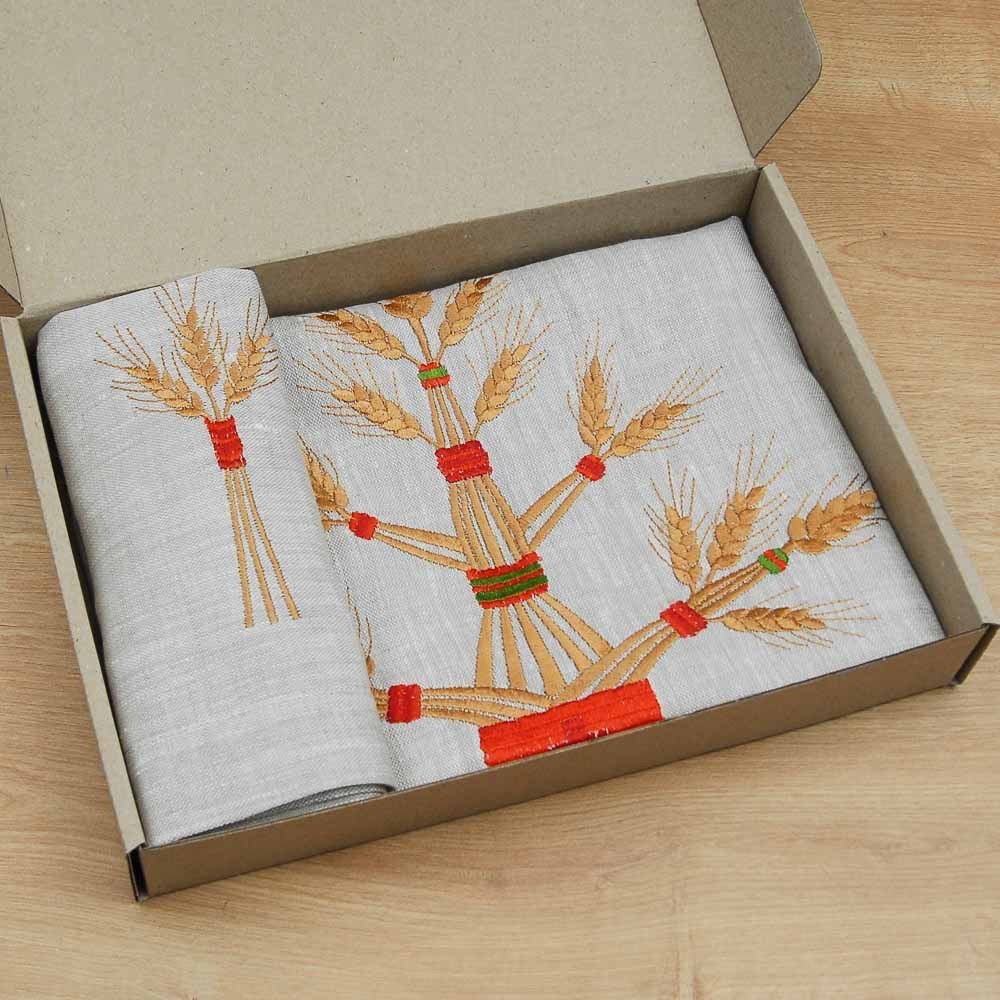 Embroidered Ukrainian Tablecloth Set with 4 Napkins and Runner (140x40cm)
