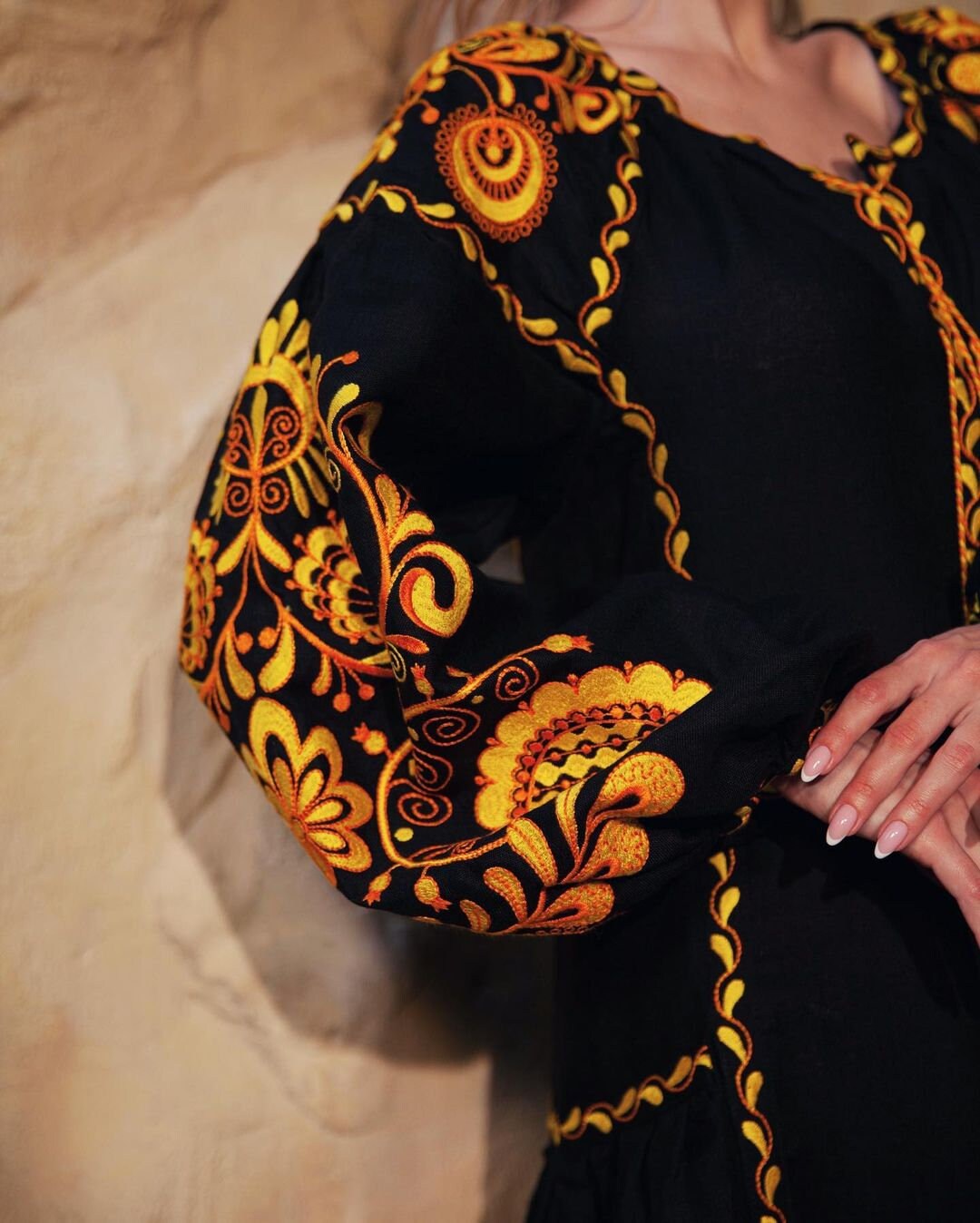 Boho Ukrainian Vyshyvanka Black Linen Embroidered Dress Kaftan