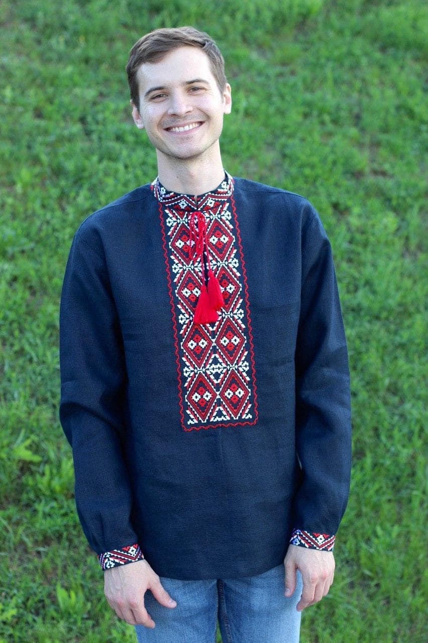 Traditional Ukrainian Vyshyvanka Men's Embroidered Shirt with Red Detail