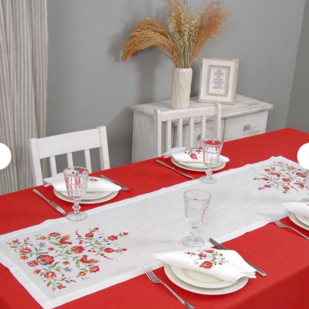 Tree of Life Table Runner 140x40 cm with 4 Napkins - Embroidered Ukrainian Linen