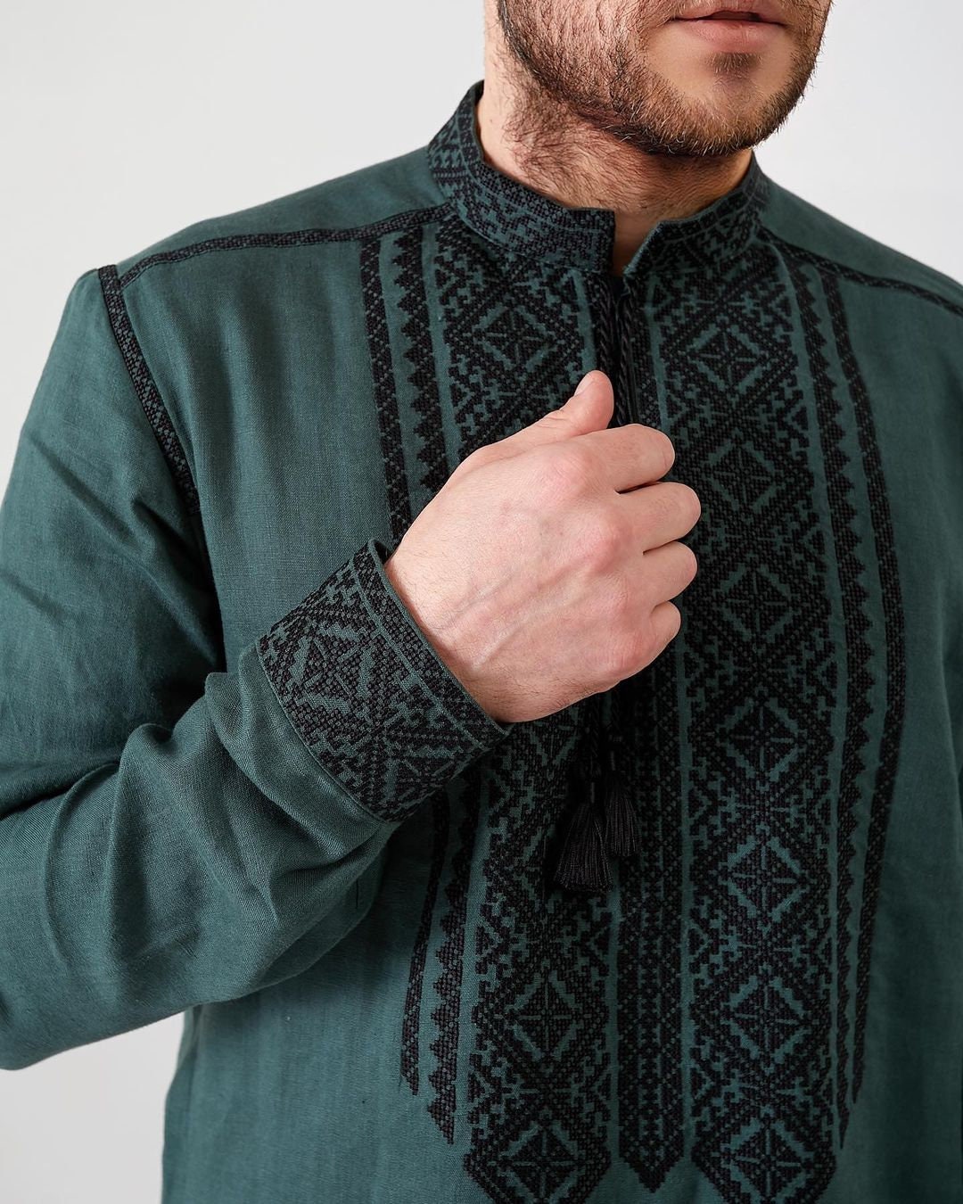 Green Embroidered shirt Men's, Linen Folk costume Ukrainian for men, embroidered Traditional Vyshyvanka