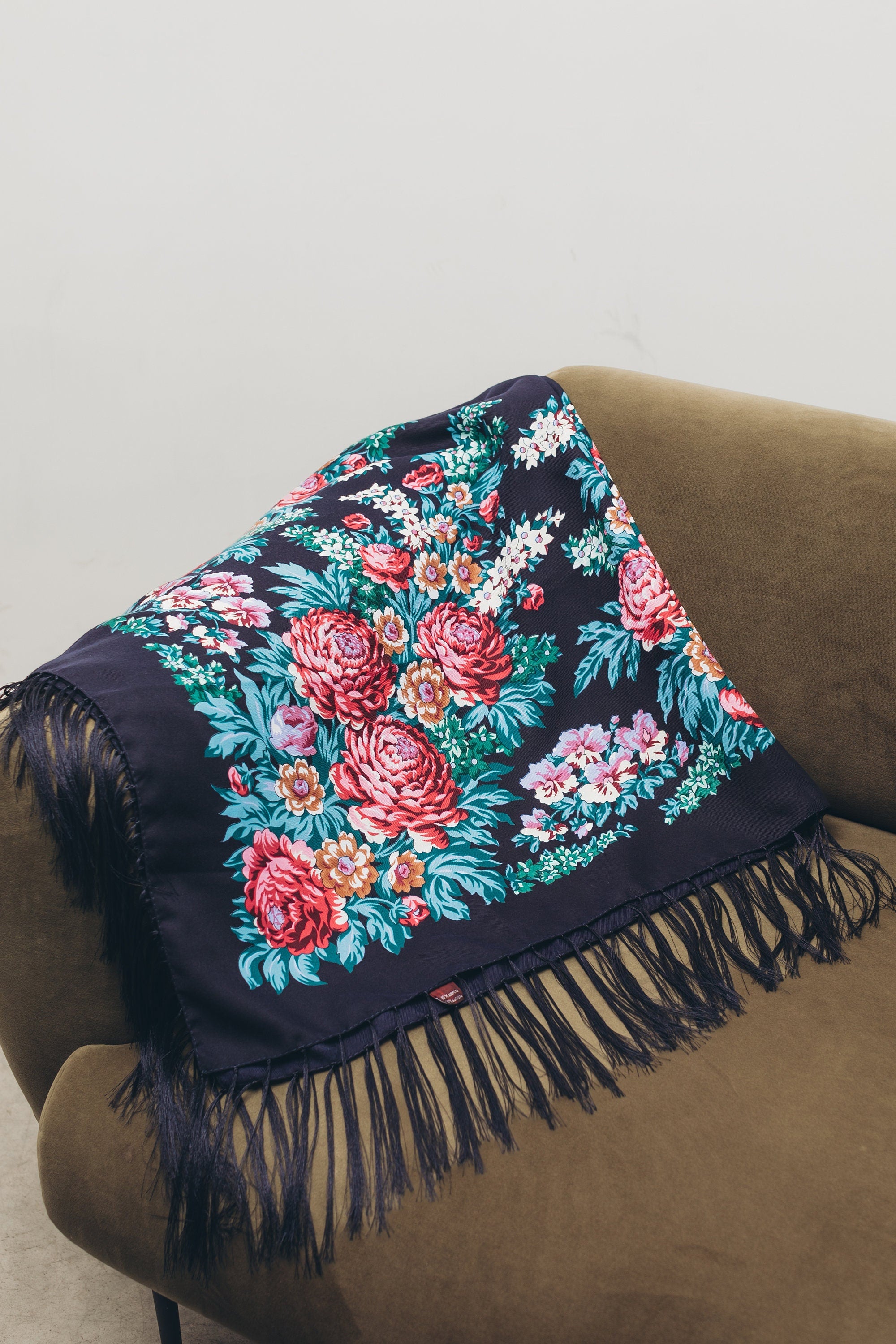 Dark Blue Bohemian Rose & Field Flowers Shawl – Ukrainian Wool 80%