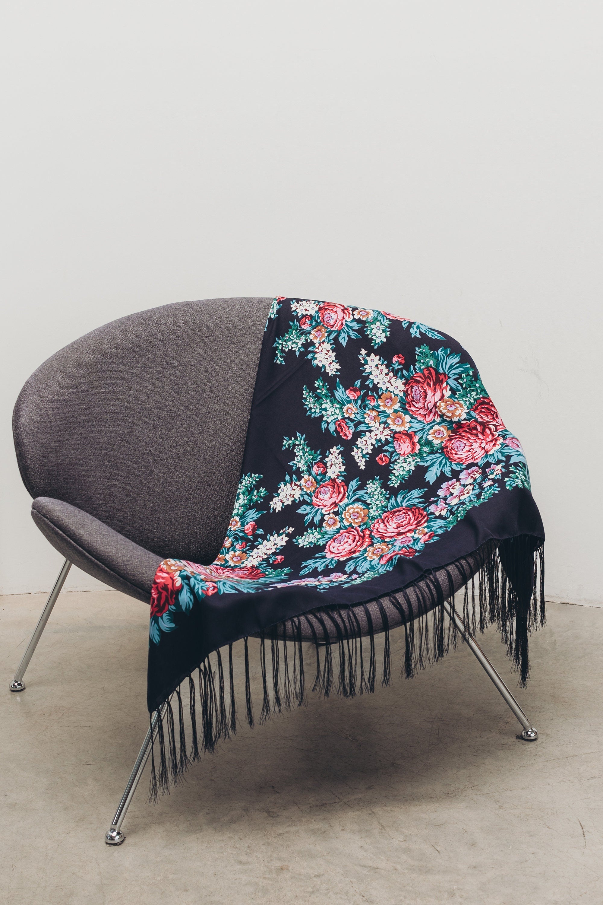 Dark Blue Bohemian Rose & Field Flowers Shawl – Ukrainian Wool 80%