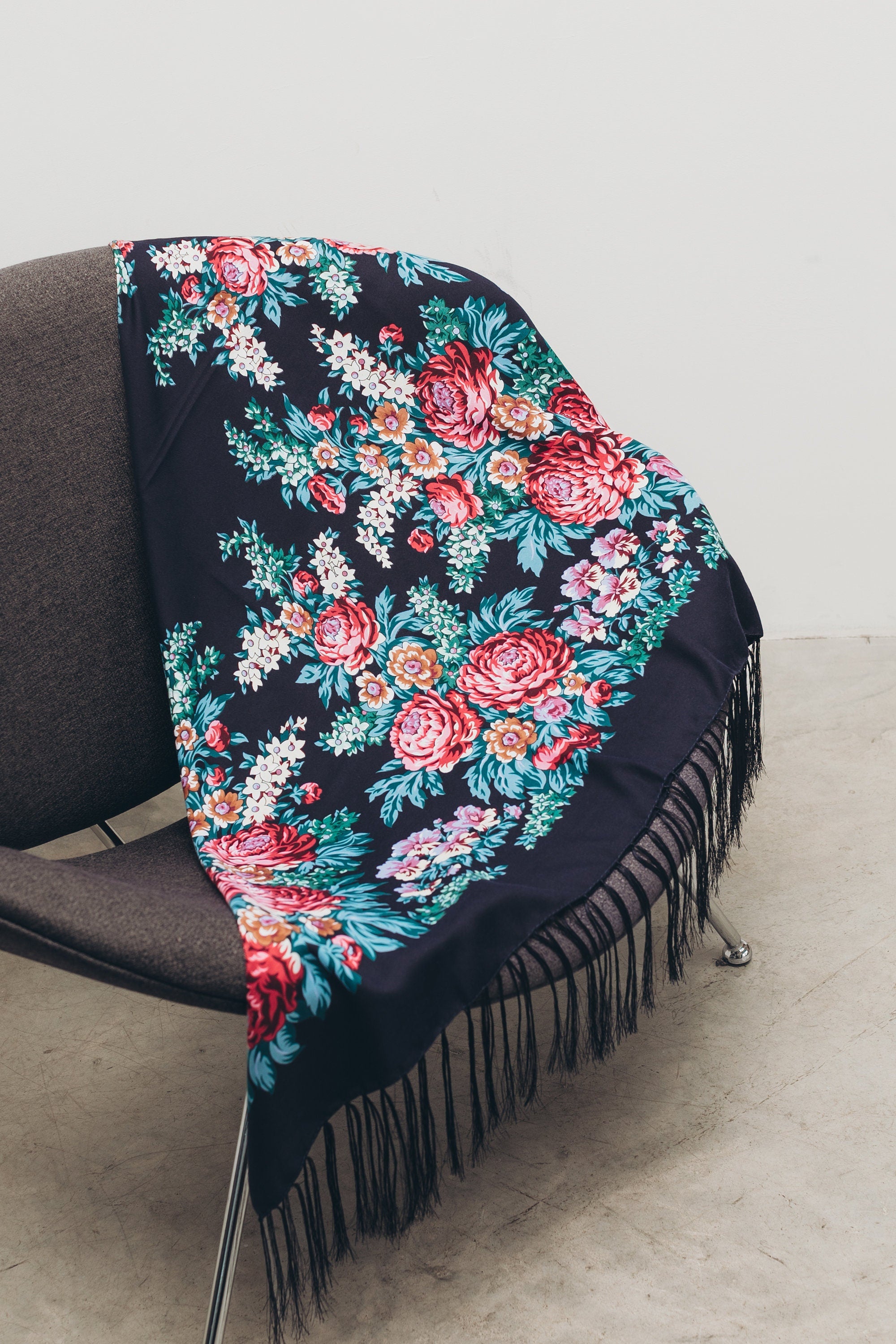 Dark Blue Bohemian Rose & Field Flowers Shawl – Ukrainian Wool 80%