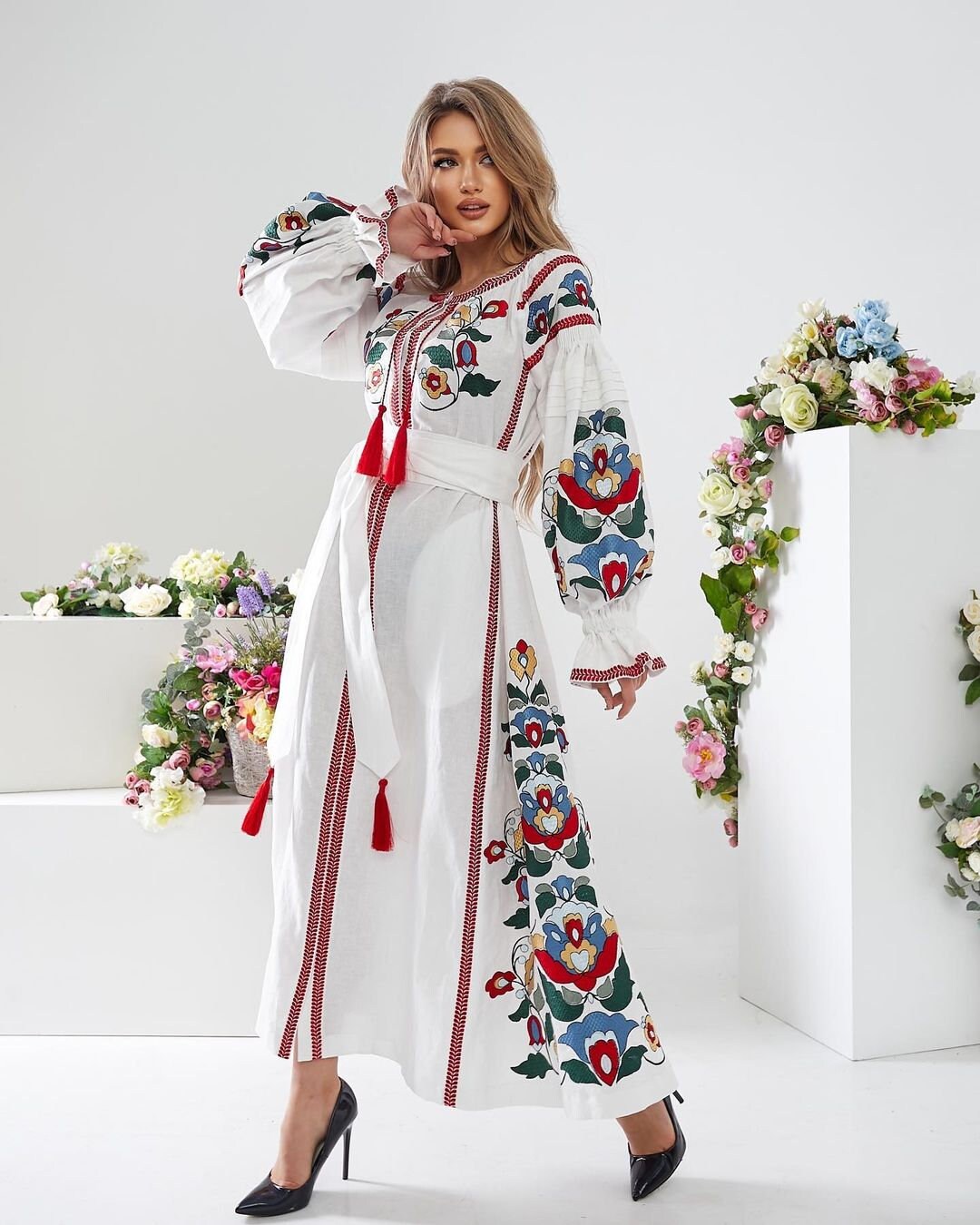 White Linen Embroidered Dress Wedding with Embroidery Ukrainian Vyshyvanka Dress Ethnic Caftan Boho style Gift for Her MOTHERS DAY