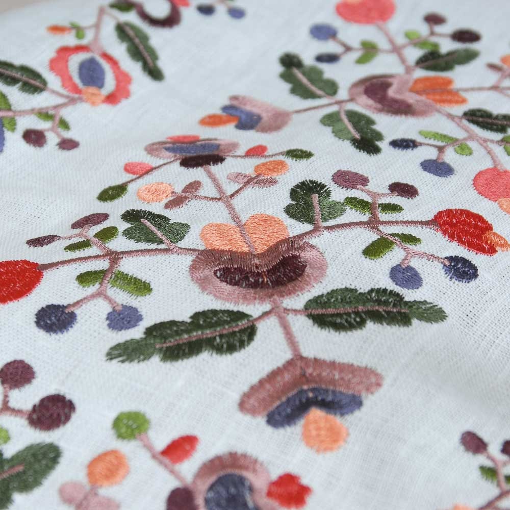 White Linen Tabletop 90x40 cm Yavoriv Modern Ukrainian Embroidery