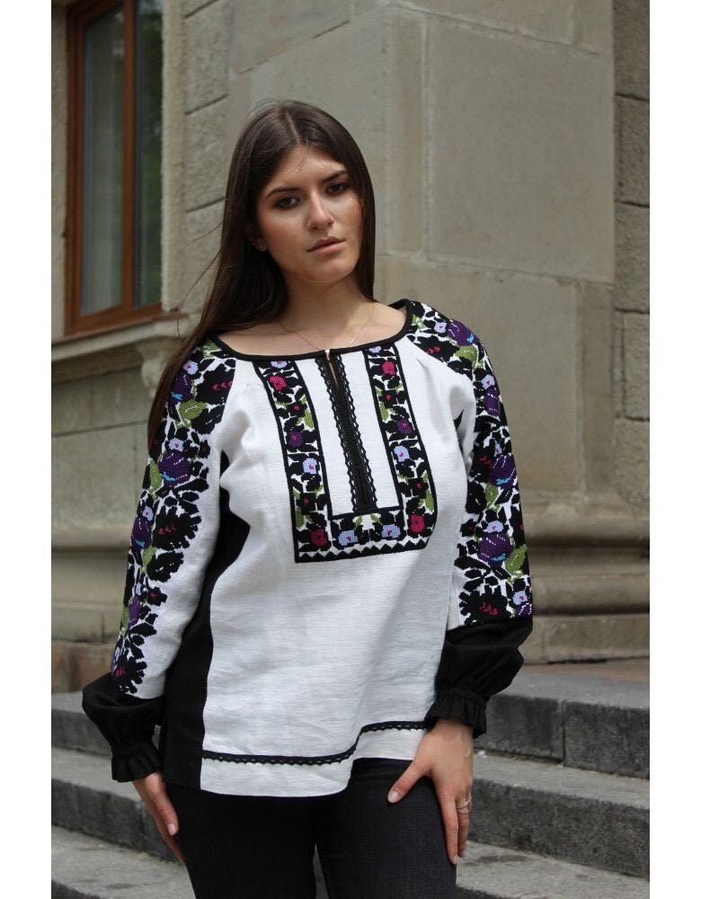 "Borshchivska White Ukrainian Hand Embroidered Vyshyvanka Blouse - Ethnic Floral Design"