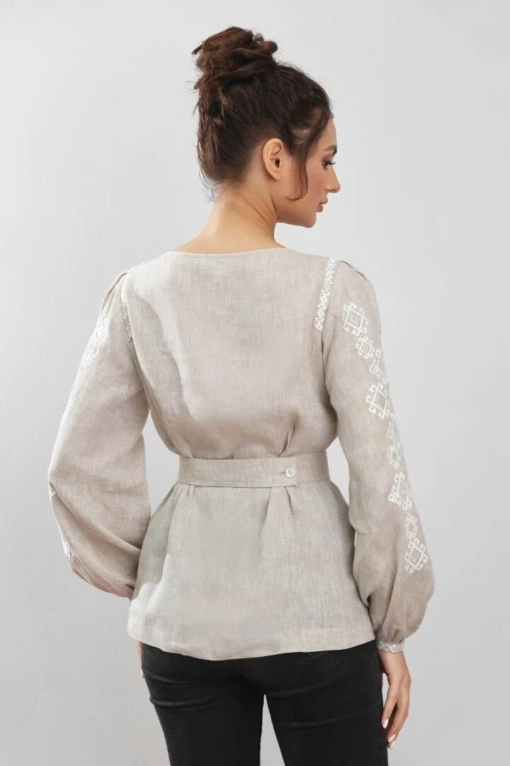 Beige Ukrainian Embroidered Vyshyvanka Blouse - Bohemian Chic Peasant Shirt
