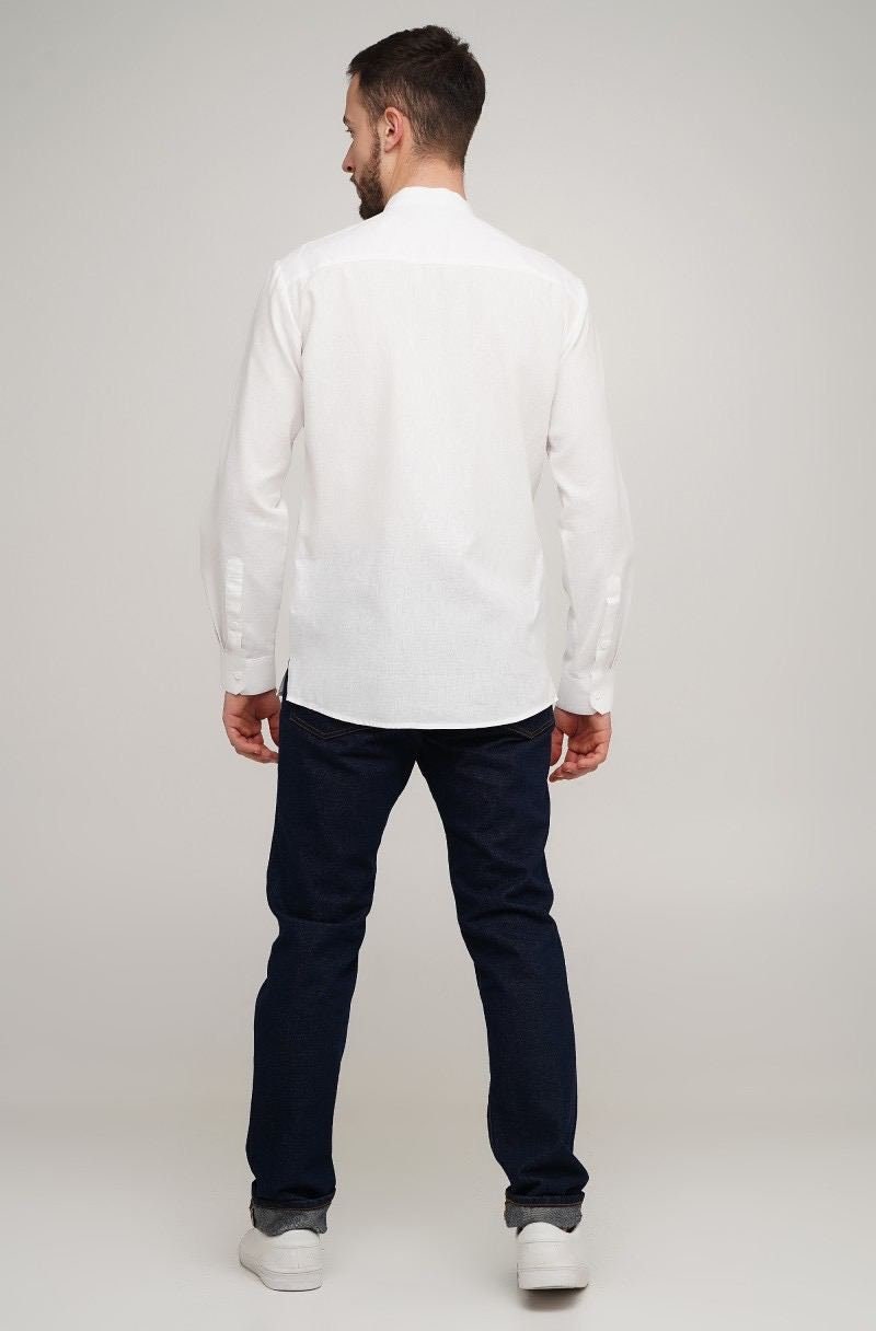 2025 Men's White Embroidered Vyshyvanka Shirt