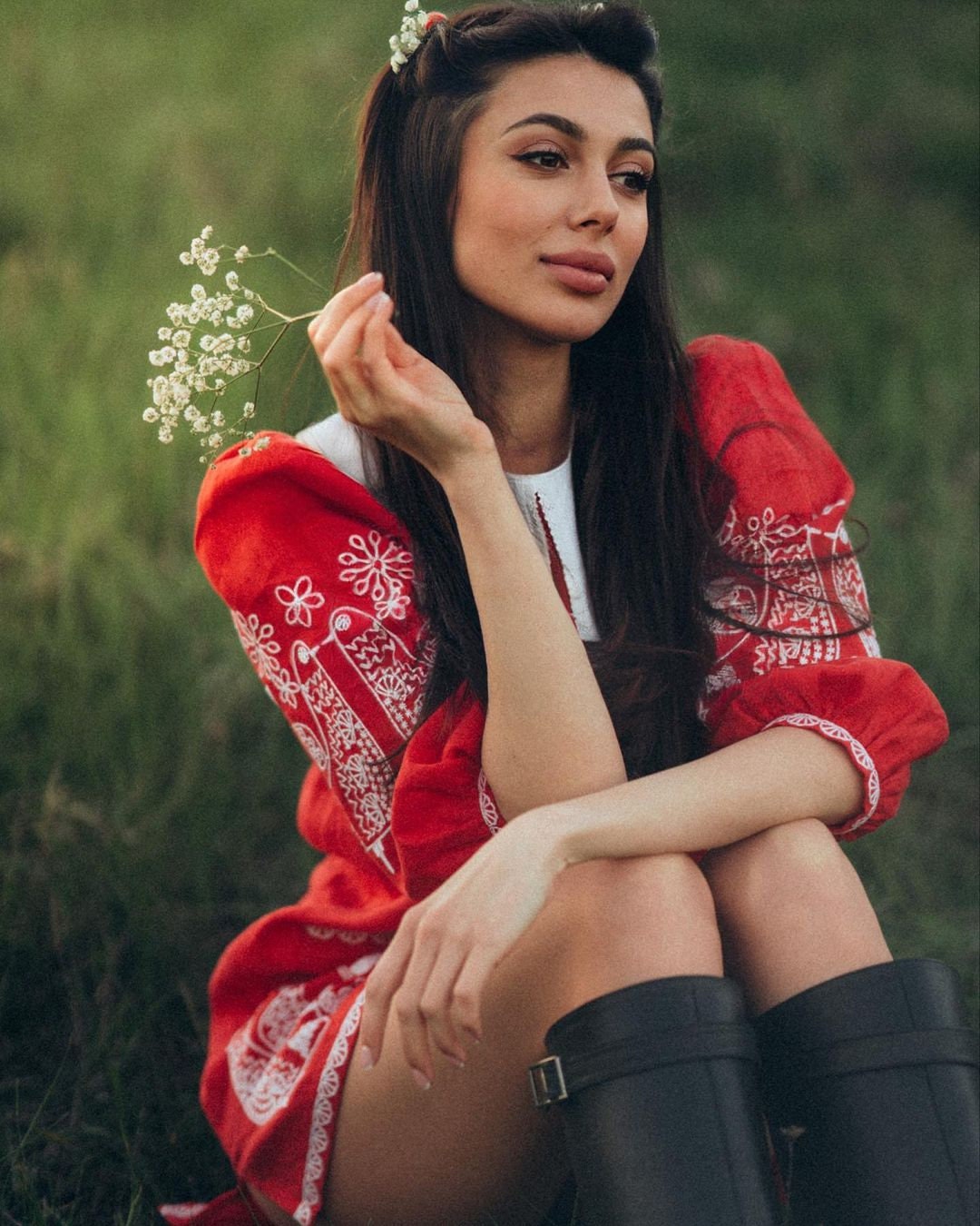 RED Linen Wedding Dress | Ukrainian Vyshyvanka | Boho Style