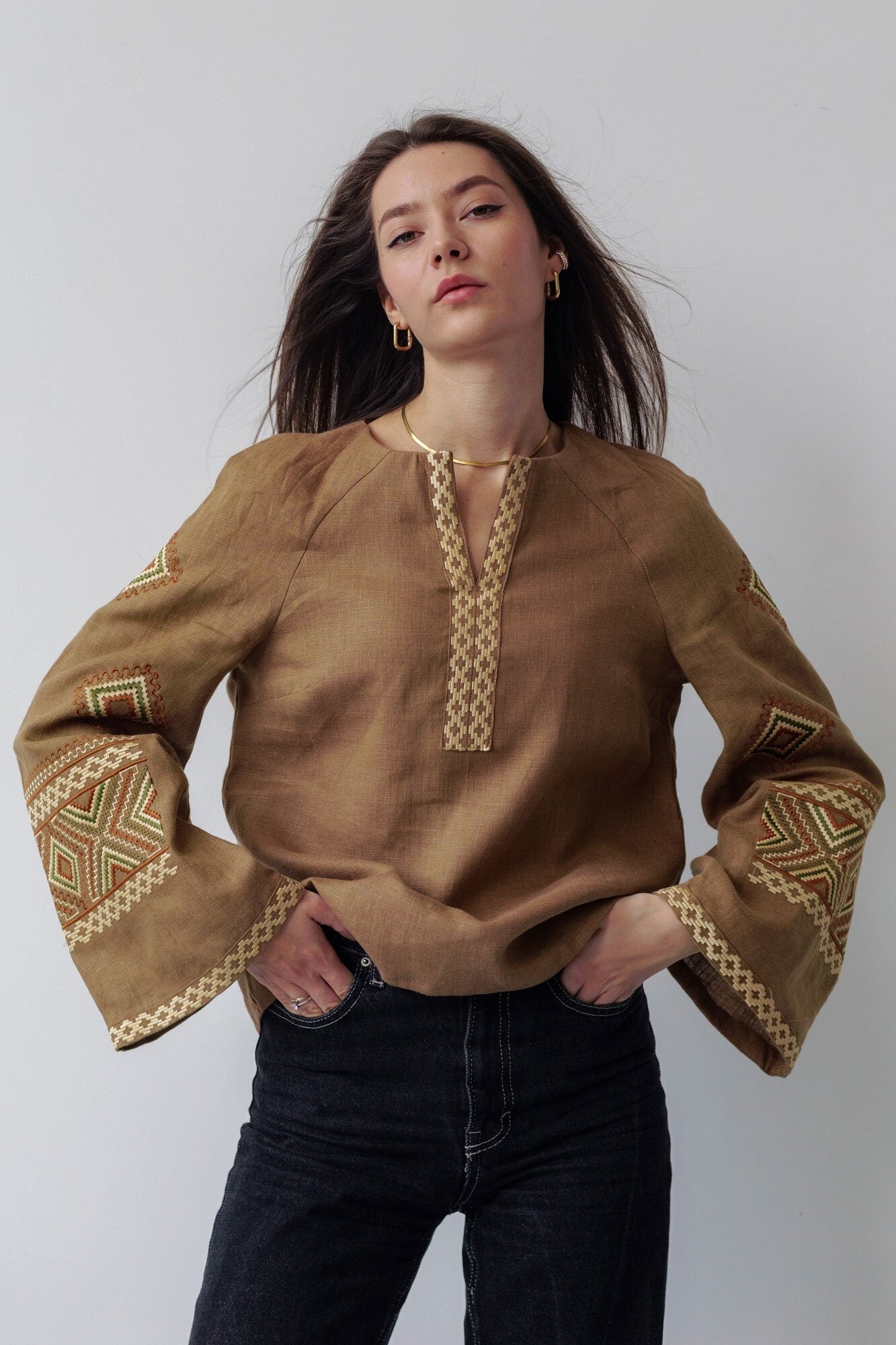 Brown Ukrainian Vyshyvanka Blouse with Beige Embroidery – Bohemian Ethnic Shirt for Easter