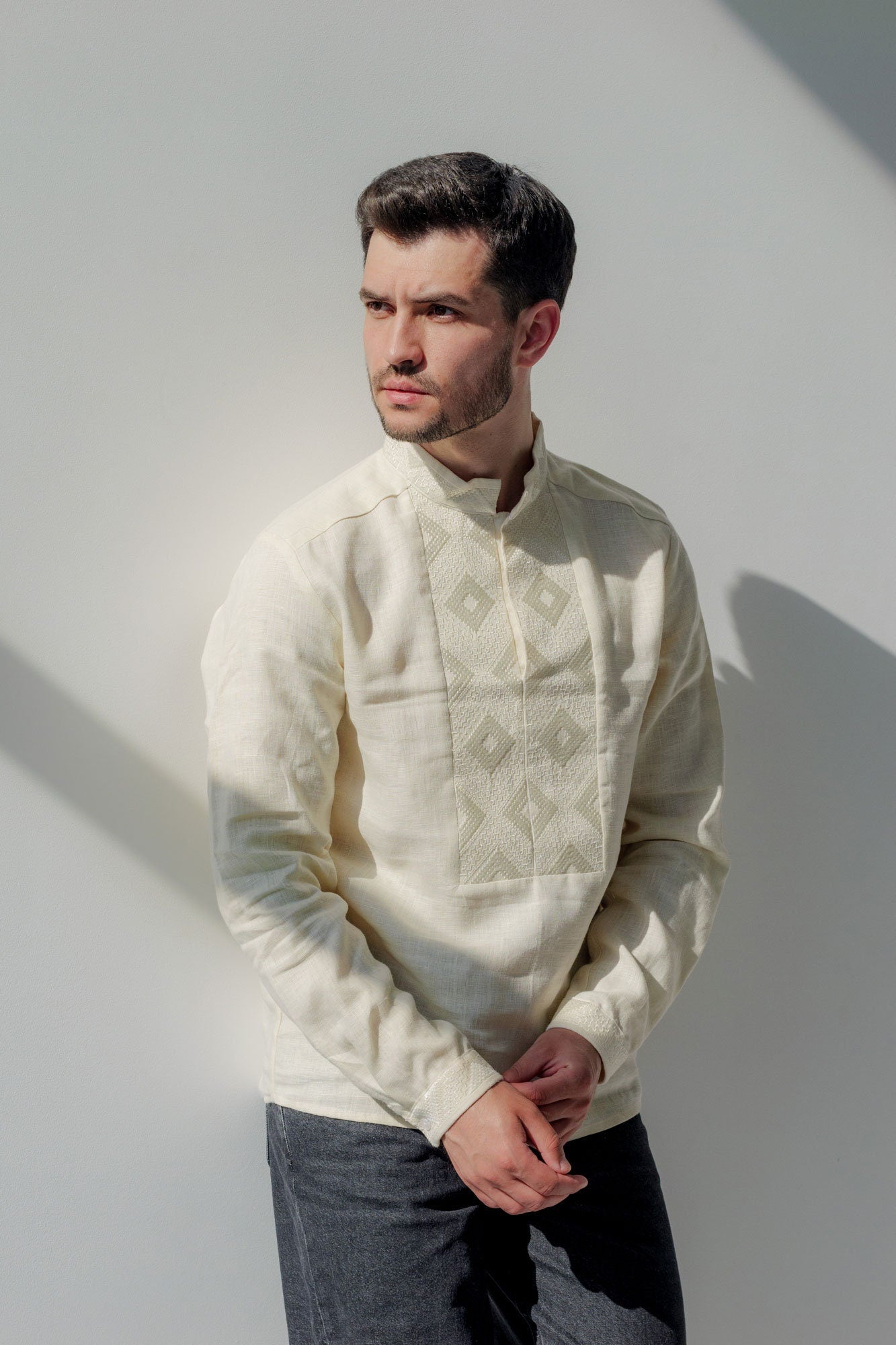 Milky Linen Embroidered Vyshyvanka Shirt for Men - Traditional Ukrainian Style