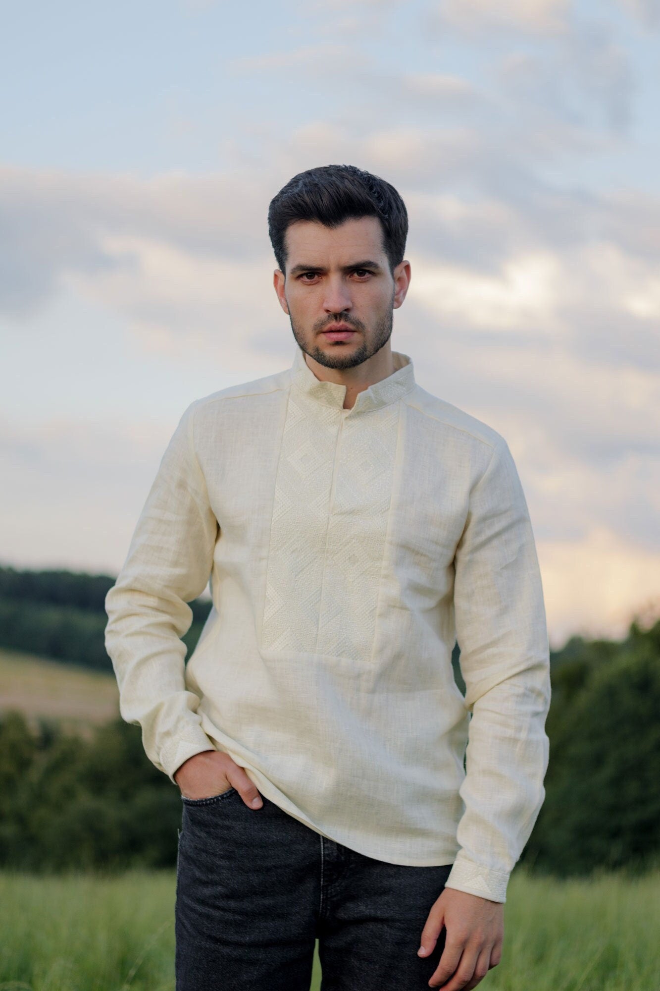 Milky Linen Embroidered Vyshyvanka Shirt for Men - Traditional Ukrainian Style