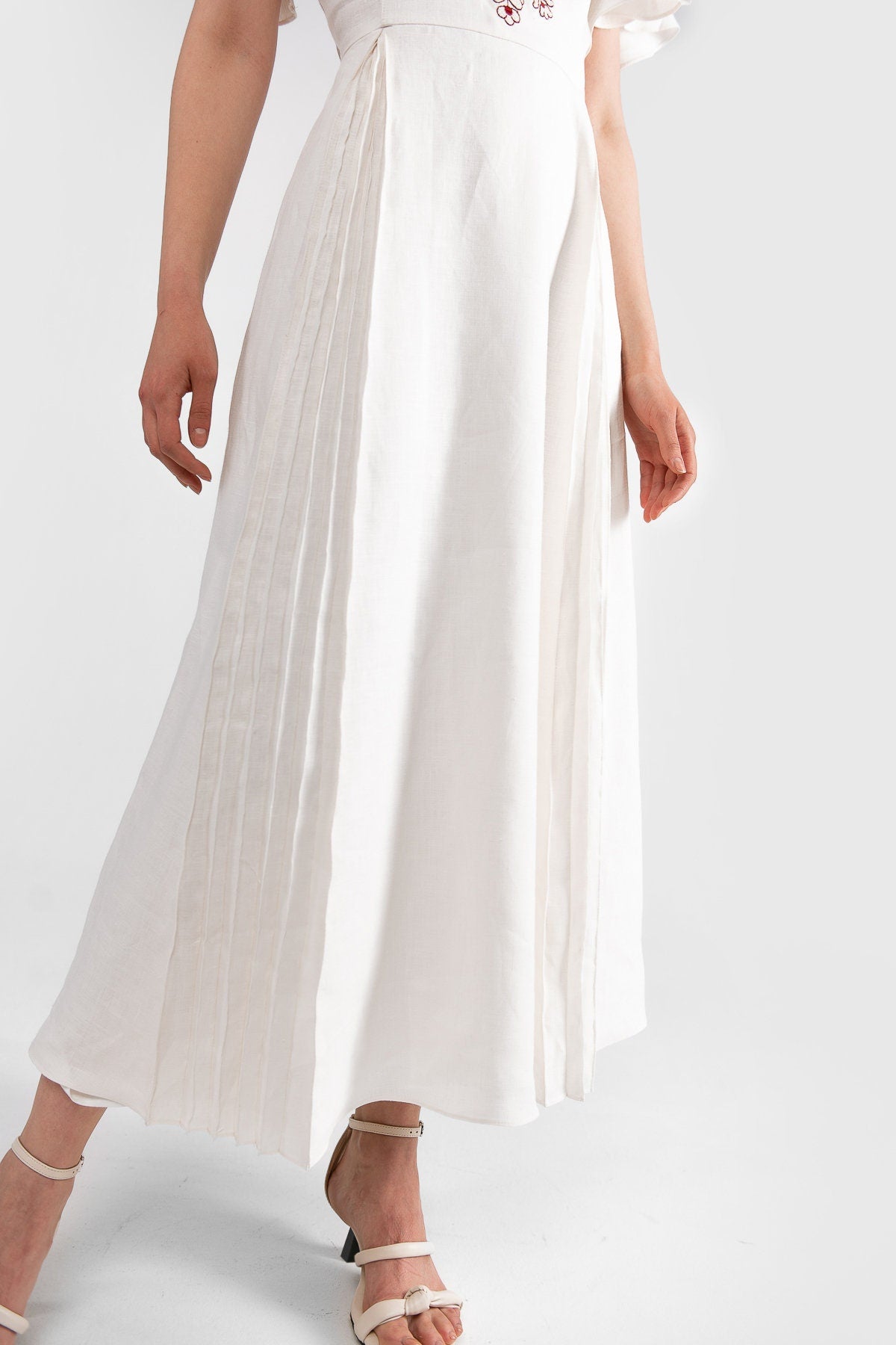 Milky Dress Linen: Ukrainian Vyshyvanka with Light Brown and Beige Embroidery