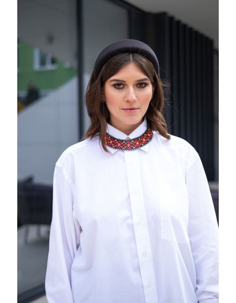 Ukrainian Sylyanka Seed Bead Necklace - Handmade Black and Red Vyshyvanka Collars